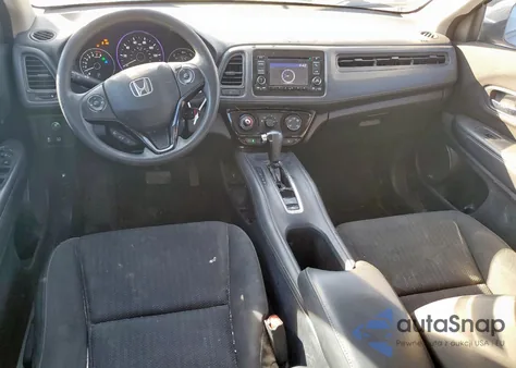 2017 Honda Hr-V Lx z USA, uszkodzony, nr VIN 3CZRU5H37HM728392